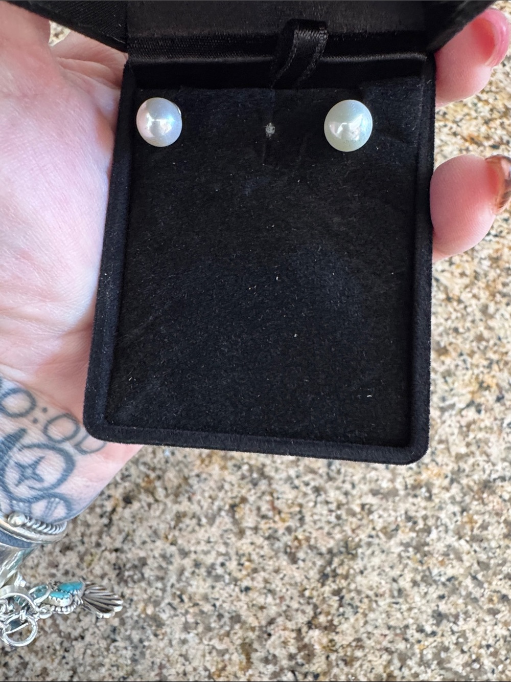 Pearl Stud Earrings - Unbranded White Freshwater Pearl 925 silver